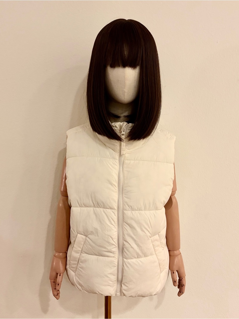 NWT Old Navy Kids Cream White Puffer Vest Size M 8 Water-Resistant